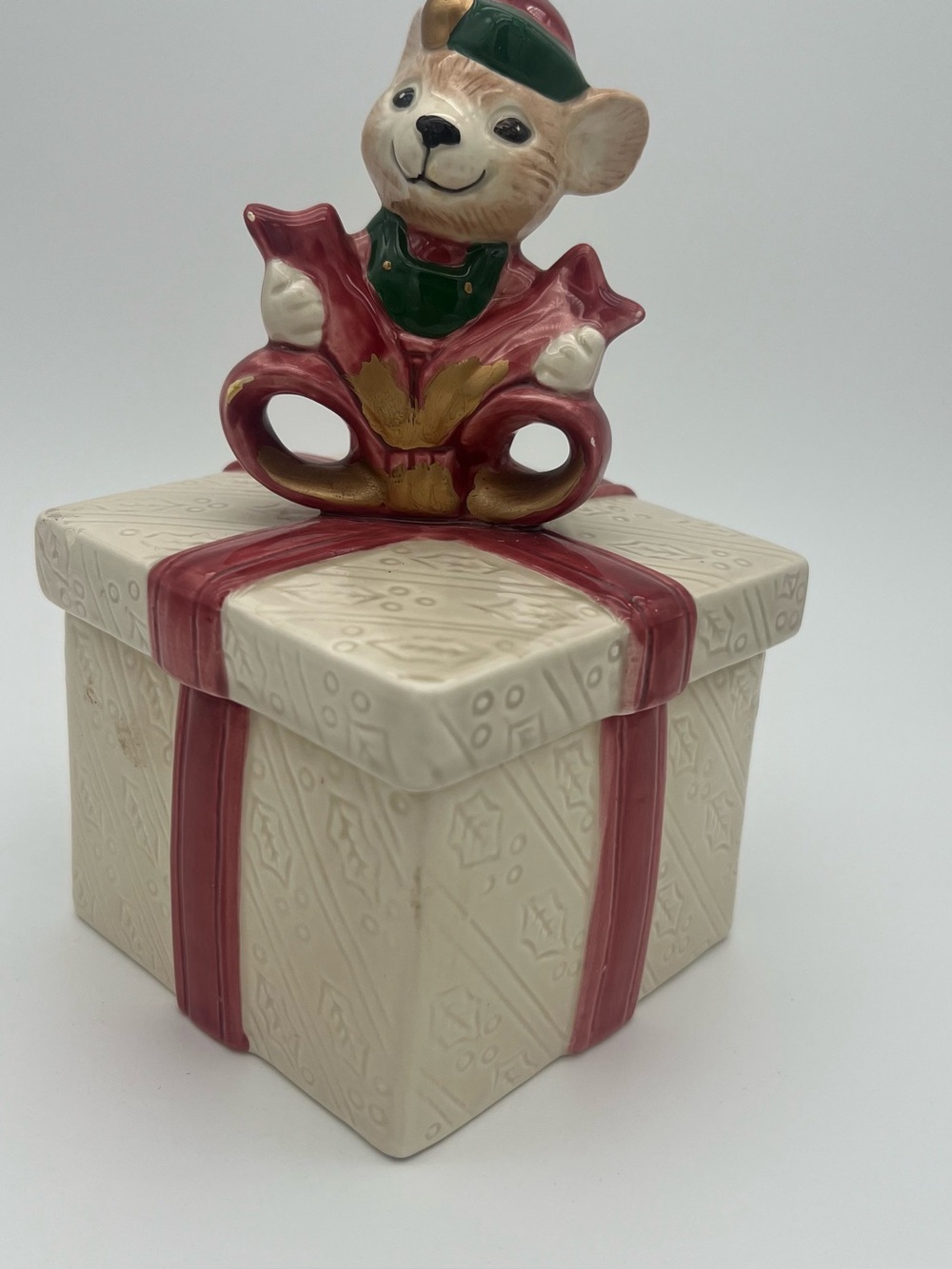 Omnibus by Fitz and Floyd Mouse Elf on Present Vintage Hand Painted Box w lid